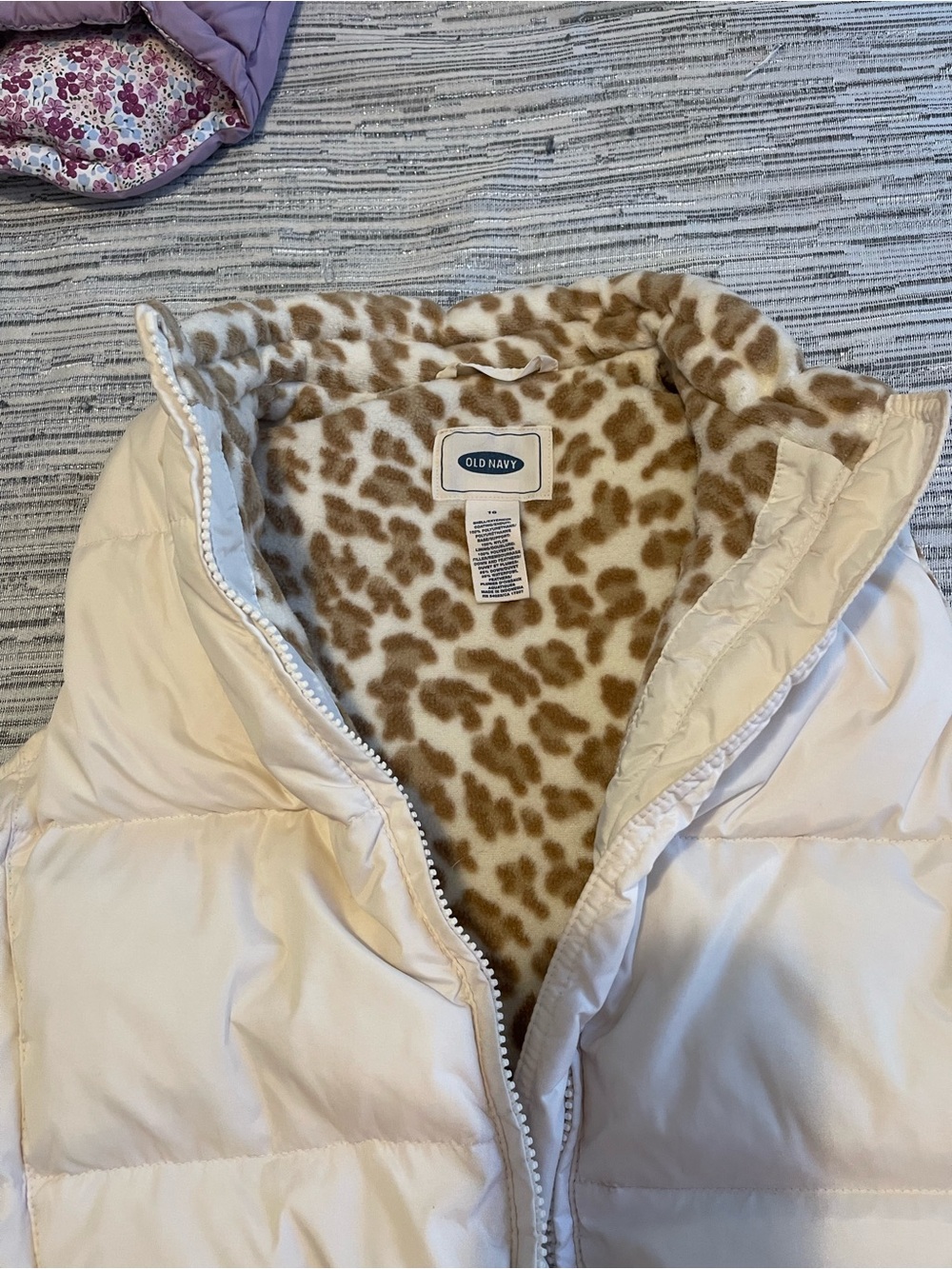 Old Navy Cream Puffer Jacket with Leopard-Print Faux Fur Lining